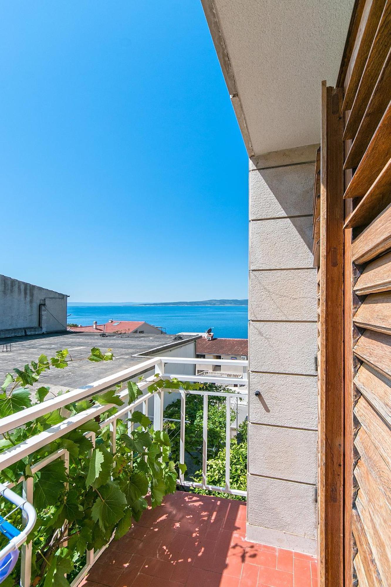 Apartments And Rooms By The Sea Brela, Makarska - 2752 외부 사진